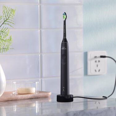 Електрична звукова зубна щітка для дорослих з 1 насадкою Philips W2 Optimal White, чорного кольору, у стильному дорожньому футлярі та USB-зарядним пристроєм (модель HX3683/54), 4100