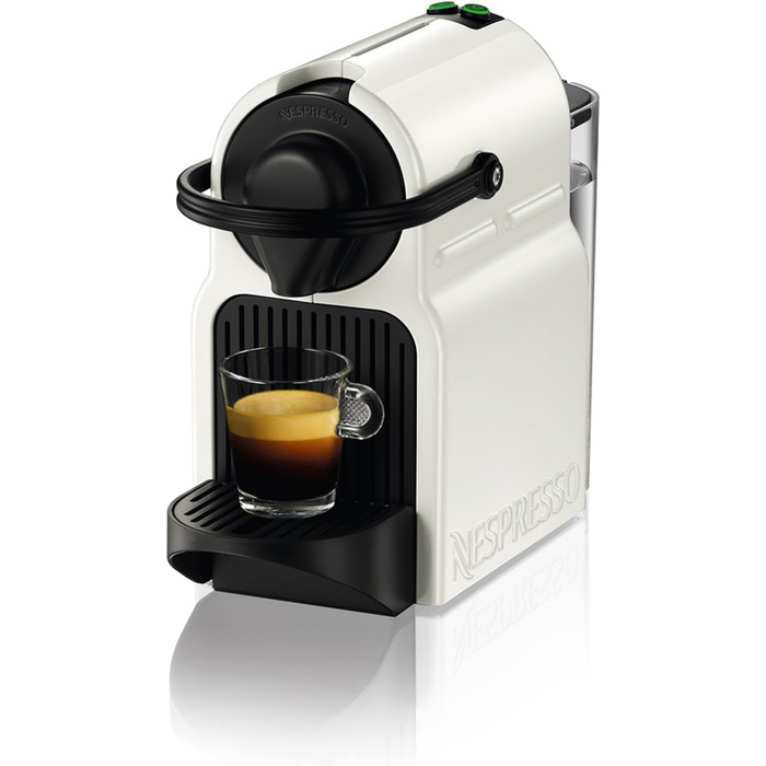 Капсульна машина Nespresso Krups Inissia XN1001 Короткий час нагрівання компактний формат Кількість кави регулюється Кнопка прямого набору Автоматичний викид капсули 0,7 л 34,2 x 19,1 x 32,7 см Білий