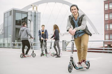 Самокат HUDORA BigWheel 205 стабільний алюмінієвий міський самокат, складаний, з регулюванням висоти та підніжкою, для дітей та дорослих до 100 кг, синій/чорний