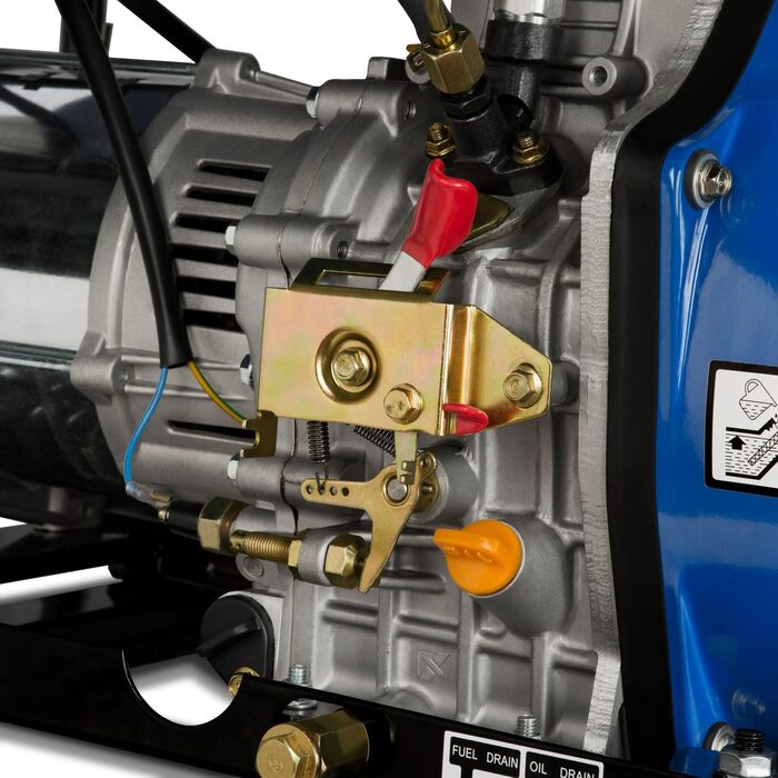 Дизельний аварійний генератор EBERTH потужністю 5000 Вт, генератор з дизельним двигуном потужністю 10 к.с., 4-тактний, електричний запуск, 3-фазний, 400 В, 230 В, 12 В, автоматичний регулятор напруги (AVR), захист від низького рівня оливи, 3-фазний (400 В