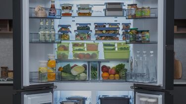 Контейнери для зберігання свіжих продуктів LocknLock Fresh Block з кришками набір із 2 контейнерів для зберігання продуктів, що штабелюються та не містять бісфенолу А можна використовувати в мікрохвильовій печі, морозильній камері та мити в посудомийній м