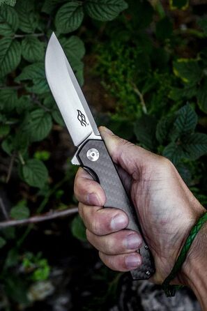 Складаний ніж Лезо зі сталі D2 Рукоятка з вуглецевого волокна з кліпсою Гострий одноручний ніж з піхвами та шарикопідшипником Кемп