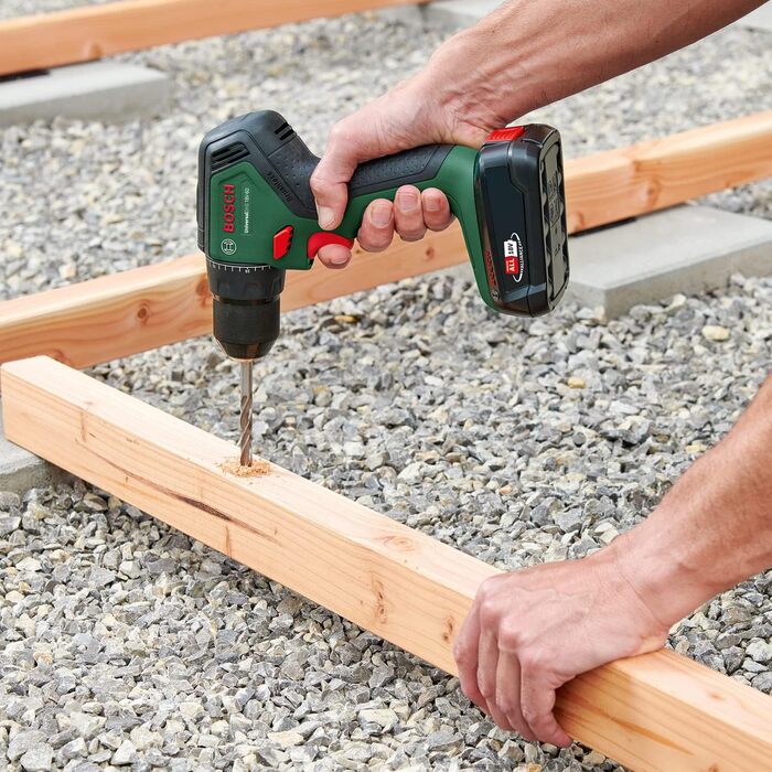 Акумуляторний шуруповерт Bosch Home and Garden UniversalDrill 18V-60 (1 акумулятор, 18 вольт, у кейсі)