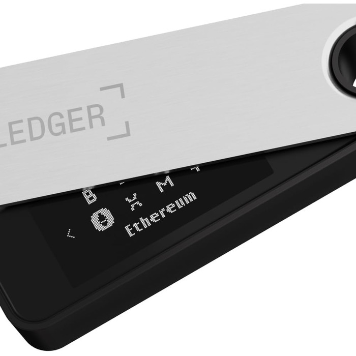 Апаратний гаманець Ledger Nano S Plus (матовий чорний) для захисту криптовалют, NFT і токенів