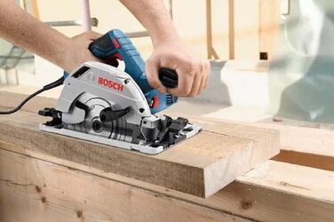 Професійна циркулярна пила Bosch GKS 55 GCE (у комплекті шестигранний патрон, пиляльне полотно , швидкість Standard for Wood, 165