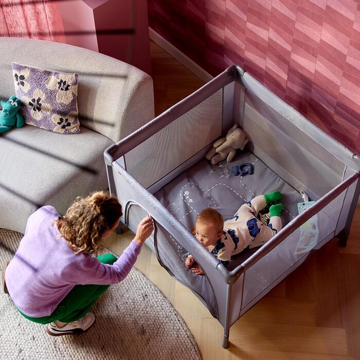 Дитяче ліжечко-манеж 2-в-1, 0-3 роки (15 кг), Компактне дорожнє ліжечко, Бічне вікно, Великий матрац, Сумка для перенесення, Складане, Стабільне, Мінерально-сірий колір