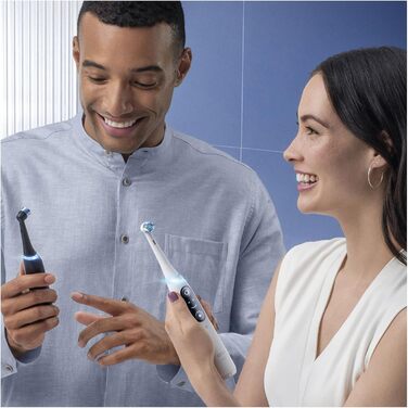 Електрична зубна щітка Oral-B iO Series 8, акумуляторна, з учною ручкою, 1 щіткою та 1 дорожнім кейсом