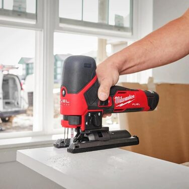 Акумуляторний лобзик Milwaukee M12 FUEL M12FJS-0X
