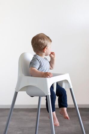 Дитячий стілець Ikea ANTILOP з ременем безпеки, білий 1