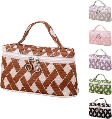 Косметичка, універсальна та містка, тримає ваші речі в порядку та організовано, чорна