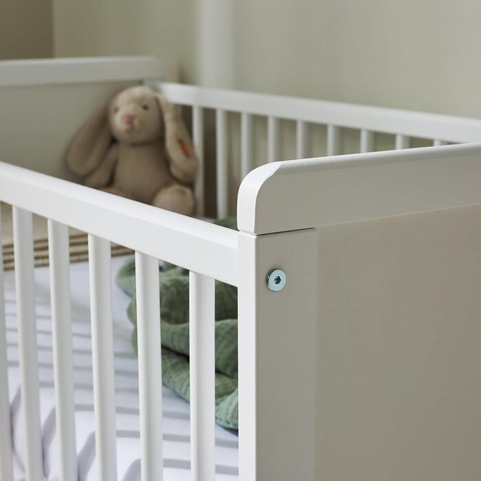 Дитяче ліжко-трансформер Kids Collective з матрацом, дитяче ліжко, ліжечко, бічне ліжко 60x120 см, захист від падіння, повний комплект дитячого ліжка для малюків, регульовані по висоті та знімні ламелі, дерево, біле, 60 x 120 см білий матрац