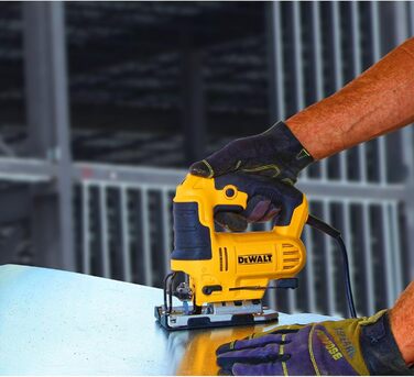 Маятниковий лобзик Dewalt DWE349 потужністю 650 Вт (потрійний маятниковий рух, з пристроєм обдування, міцний алюмінієвий пиляльний