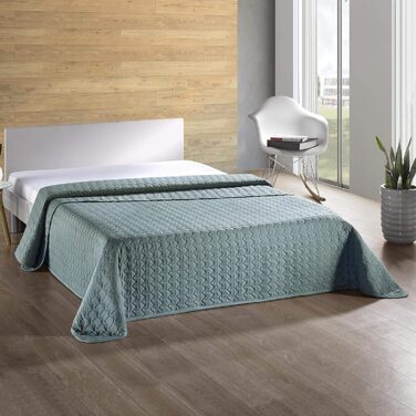 Покривало Aqua-Textil Dreamlike 240 x 260 см з мікрофібри сріблястого кольору з легким наповнювачем