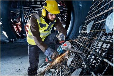 Акумуляторна кутова шліфувальна машина Bosch Professional BITURBO GWX 18V-15 SC (диск Ø 125 мм, кріплення X-LOCK, модуль підключен