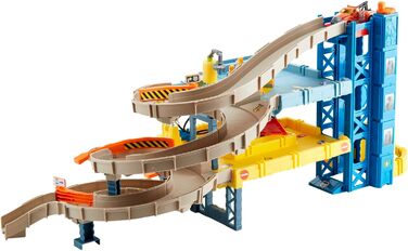 Гоночний трек для машинок Matchbox, 4-поверховий з пандусом, підйомником, мийкою та евакуатором для машинок Matchbox, вкл. 1 іграш