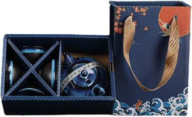 Набір керамічного чайника та чашок у класичному стилі