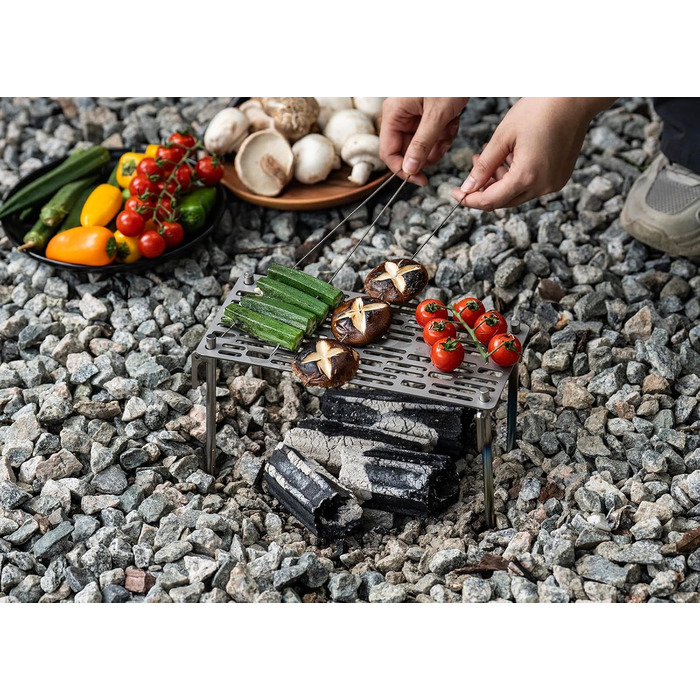 Титанова решітка для гриля iBasingo з кухонними щипцями для барбекю, надлегкий аксесуар для гриля на свіжому повітрі, для кемпінгу, пішого туризму та походів, термостійка пластина для гриля товщиною 2 мм (Ti2023CTi1014T)