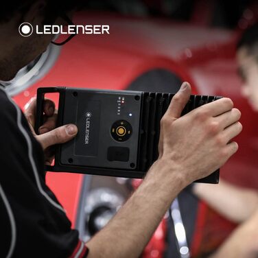 Музичний світлодіодний прожектор з Bluetooth чорний Ledlenser
