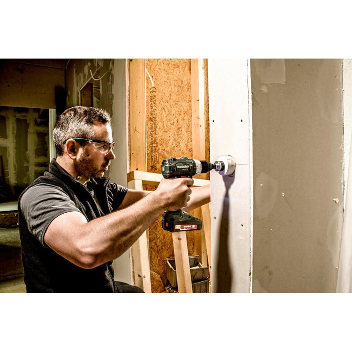 Акумуляторний дриль-шуруповерт Metabo BS 18 LT BL (602325890) 18 В коробка, напруга акумулятора 18 В, макс. М'який крутний момент