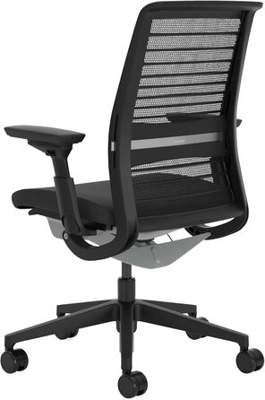 Ергономічне офісне крісло Steelcase Think з поперековою опорою LiveBack, підлокітниками 4D, екологічний дизайн, чорне, один розмір