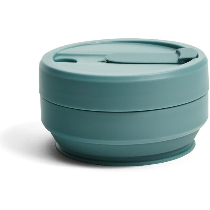 Складана кавова кружка STOJO On-The-Go Biggie з кришкою, 473 мл, багаторазова та складна силіконова дорожня кружка, портативна, кишеньковий розмір, можна мити в посудомийній машині, евкаліпт