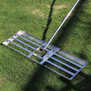Професійний вирівнювач газону з нержавіючої сталі 76x25 см, з міцною металевою ручкою 201 см. Важкий рівневий грабель для піскування та вирівнювання трави для саду, подвір'я, гольф-поля та пасовища.