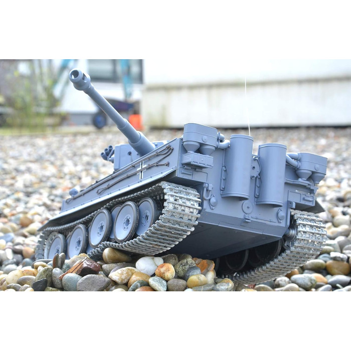 Радіокерований танк Panzer Тигр I Heng Long 116 з функцією стрільби, димом, звуком, сталевими шестернями, металевими гусеницями та колесами 2.4Ghz V7.0 PRO з RRZ Professional