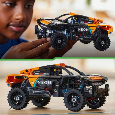 Конструктор LEGO Technic 42166, Гоночний автомобіль NEOM McLaren Extreme E, 252 деталі