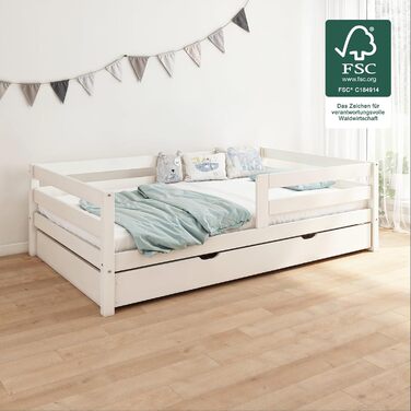 Дитяче ліжко Ehrenkind Sona з масиву сосни, біле, 120x200 см із захистом від падіння