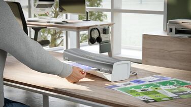 Ламінатор Leitz iLAM Office Pro A3, надшвидкий розігрів 1 хвилина, для плівок 75-175 мікрон, світлодіоди доступності та світлодіодний індикатор стану, функція захисту від застрягання, автоматичне вимкнення, стартовий комплект для роботи з плівками, сірий/