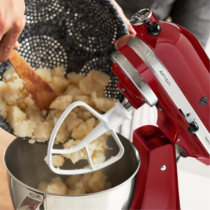Кухонна машина KitchenAid Artisan з відкидним змішувачем міксер для тіста з 2 чашами та 3 аксесуарами з нержавіючої сталі, 4.8 л, колір Empire Red