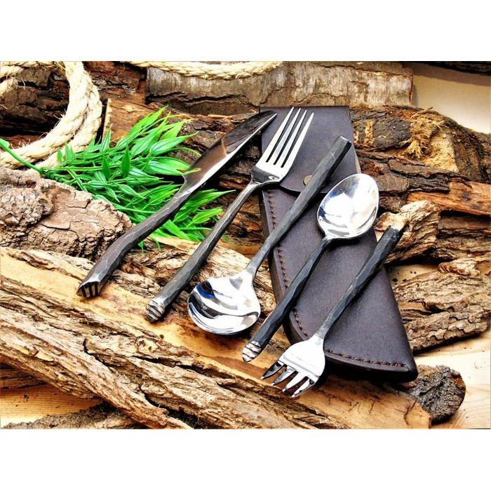 Звичайний середньовічний набір столових приборів, ковані вручну середньовічні столові прибори MAQ1978