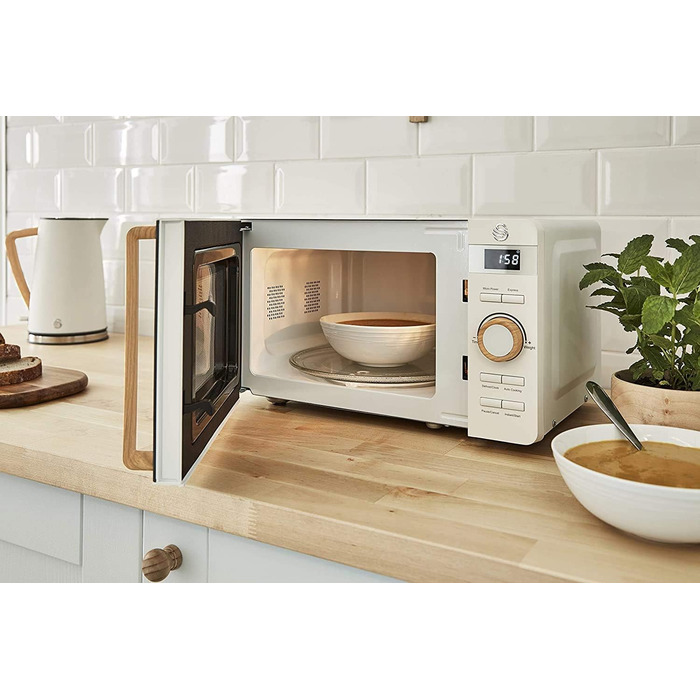 Цифрова мікрохвильова піч Swan Nordic 20 л, 6 рівнів потужності, потужність 800 Вт, таймер на 30 хвилин, легке очищення, режим розморожування, сучасний дизайн, ручка під дерево, матовий білий одинарний