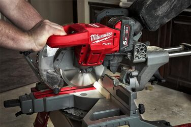 Акумуляторна головка Milwaukee M18 FUEL та фрезерна пила 18В без акумулятора/зарядного пристрою