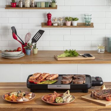 Гриль для барбекю Tefal CB6418 Зона підвищення потужності 2200 Вт Антипригарне покриття 6-рівневий термостат Піддон для крапель можна мити в посудомийній машині Термо-спот надзвичайно велика поверхня гриля Чорний