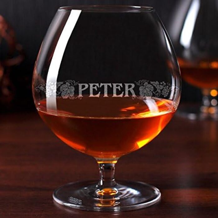 Коньячний келих Stlzle Lausitz 585 мл з гравіюванням іменного мотиву виноградної лози