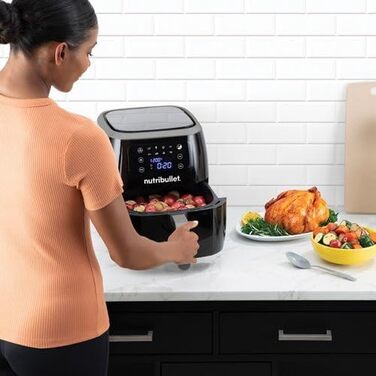 Аерофритюрниця Nutribullet 7 л з 8 функціями, 1800 Вт, безмасляна фритюрниця для готування, смаження та гриля, чорна, NBA071B