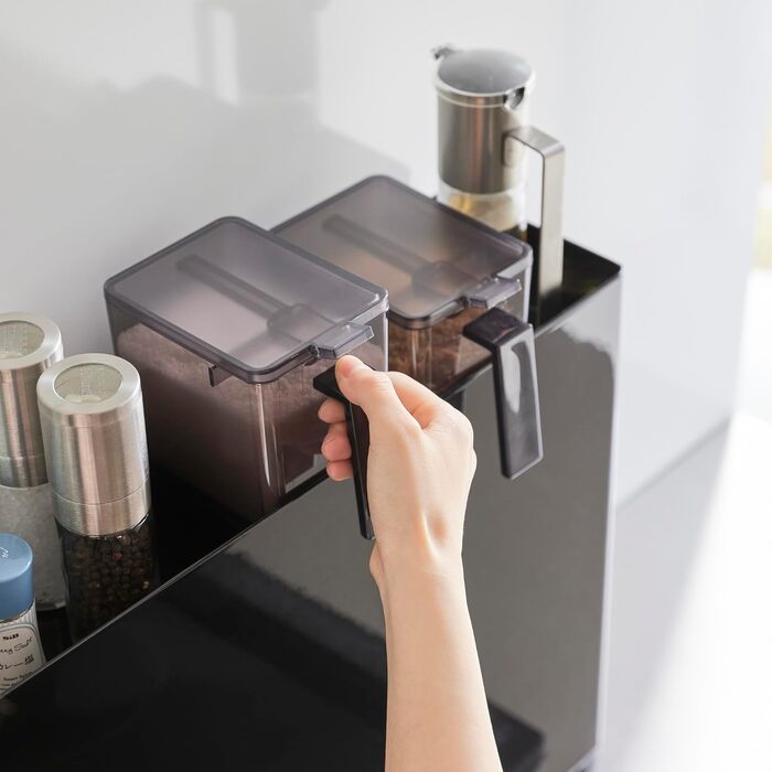 Розсувна підставка для спецій Yamazaki 6004 TOWER, чорна, сталь/поліпропілен, мінімалістичний дизайн, 12,5 x 5093 x 36,7 см (Д x Ш x В)