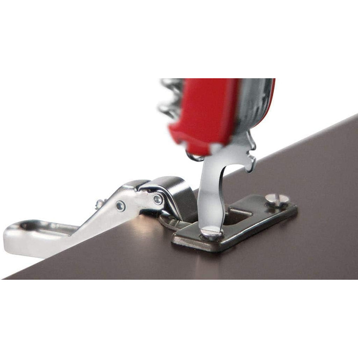 Швейцарський армійський ніж Victorinox Hiker, мультитул, 13 функцій, лезо, консервний ніж, викрутка (одинарна)