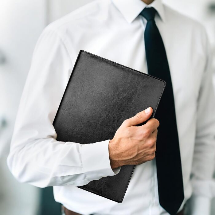 Папка для документів NEWYES формату A4 з 30 прозорими обкладинками водовідштовхувальна папка для презентацій зі штучної шкіри, ідеально підходить для офісу, ділових поїздок та як подарунок для чоловіків чорна