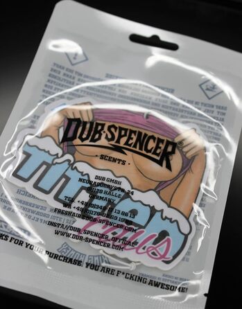 Веселий автомобіль TITTEN RAUS літній аромат дерева грудей автомобільний аромат нудистський освіжувач повітря порно ароматизатор д