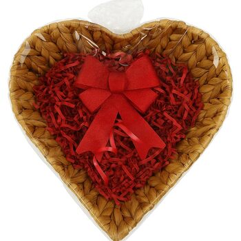 Подарунковий кошик у формі серця з водяного гіацинта натурального кольору з червоним паперовим наповнювачем та подарунковою упаковкою ідеально підходить для Різдва, Дня святого Валентина, весіль або для подарункових кошиків