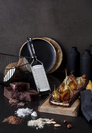 Мікроплощинна кухонна терка грубого помелу для сиру, моркви, імбиру, кокоса та хрону в чорному кольорі з лезами з нержавіючої стал