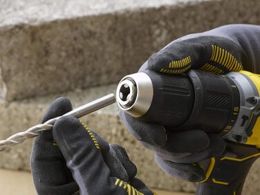 Двошвидкісний акумуляторний ударний дриль-шуруповерт Stanley FatMax 18 В SFMCD715D2K (2,0 Ач, макс. крутний момент 60 Нм, безщітко