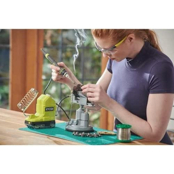 Акумуляторний паяльник RYOBI 18 В ONE RSI18-0, 200-480C, час нагрівання 50 секунд, кабель 83 см, поверхня GripZone, без акумулятор