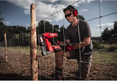 Степлер для огорожі Milwaukee 18 В, тільки корпус, червоний