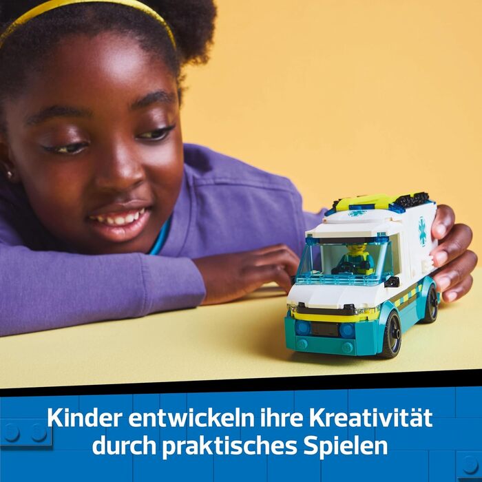 Конструктор LEGO City Ambulance Toy 60451, 184 деталі, іграшкова швидка допомога