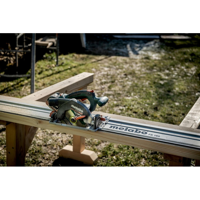 Акумуляторна портативна циркулярна пила Metabo KS 18 LTX 57 BL, без акумулятора, з безщітковим двигуном, з вибіжним гальмом, з Met