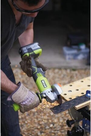 Кутова шліфувальна машина Ryobi P421 18 Вольт OneTM 4-1/2 від Ryobi