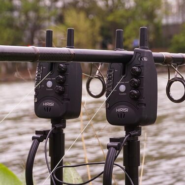 Сигналізатор клювання Hirisi Tackle для лову коропа з пультом дистанційного керування (радіоприймач), нічним освітленням, регулюванням чутливості, гучності та тону. Комплект сигналізаторів клювання. FBA-S8-2